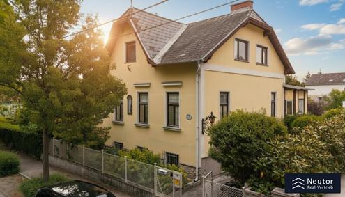 Historisches Stadthaus in Badens bester Lage | Charmantes Ensemble mit Zukunftspotenzial