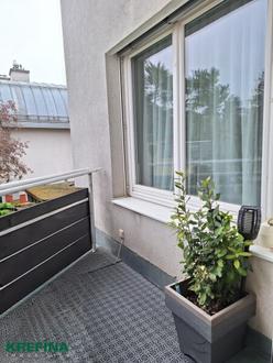 Gobergasse: Gepflegte Wohnung mit kleiner Terrasse nahe der Gr�noasen "Roter Berg" und "Lainzer Tiergarten"
