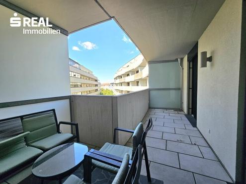 MODERNE 4-ZIMMER-LOGGIAWOHNUNG BEI DER U-2 MESSE