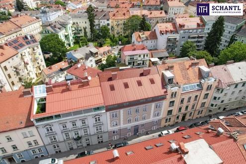 VERWIRKLICHEN SIE SICH SELBST - 96m� aufgeteilt auf ZWEI Bestandswohnungen + ca. 106 m2 baugenehmigter Rohdachboden
