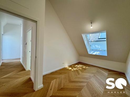 #SQ - ERSTBEZUG NÄHE MÄRZSTRASSE: DACHTERRASSENWOHNUNG IN RUHELAGE!