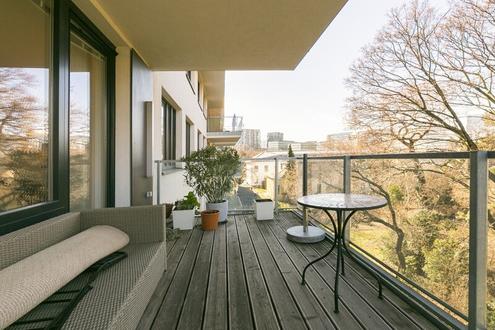 Jacquingasse - 11,60m2 Balkon mit Blick in den Botanischen Garten + Garage