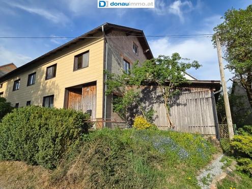 Ruhig gelegener Bauernhof mit Nebengeb�uden und gesch�tztem Innenhof