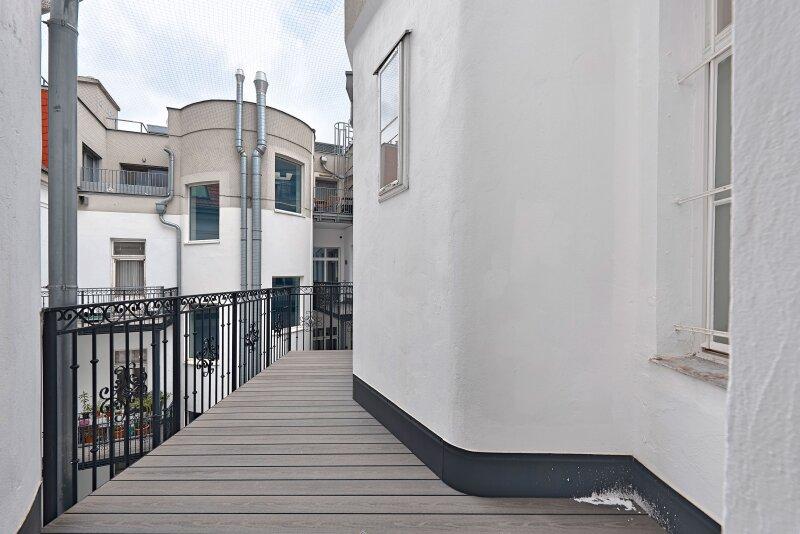 Balkon 2