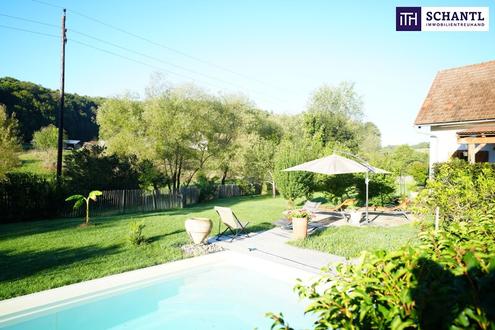 NEUER PREIS! AUSSERGEWÖHNLICHES JUWEL! Exklusiver Vierkanthof im Thermenland Steiermark - Wohnen, Reiten & Leben mit Pool und Natur