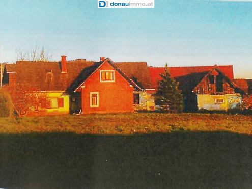 Sanierungsbed�rftiges Haus - Vierkanthof mit gro�em Nebengeb�ude in Gleinst�tten