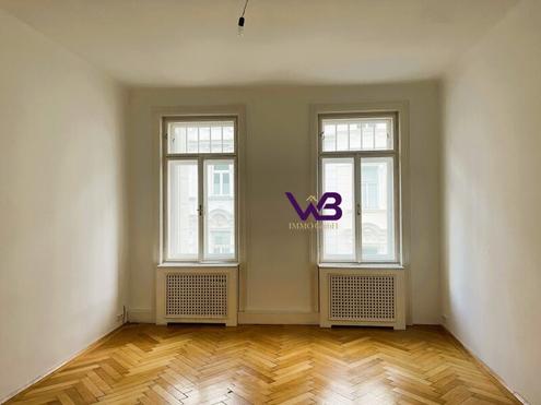 3-Zimmer-Altbauwohnung mit Loggia!