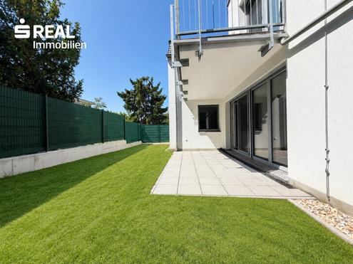 Haus-im-Haus-Gef�hl: Exklusive 5 Zimmer-Maisonette mit Garten, hochwertiger K�che, tischler Einbaum�beln und 3 Stellpl�tzen - provisionsfrei