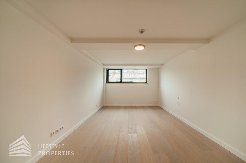 Erstbezug! Exklusive 5-Zimmer-Dachterrassenwohnung, N�he Ste