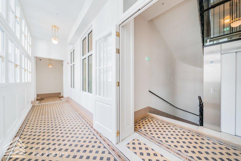 Erstbezug! Exklusive 5-Zimmer-Dachterrassenwohnung, N�he Ste