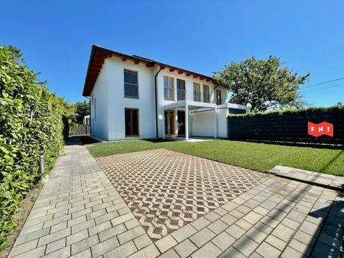 Energieeffiziente 130m� Niedrigenergie-Doppelhaush�lfte mit Terrasse u. Garten in sch�ner Gr�nruhelage N�he U2 Aspern Nord