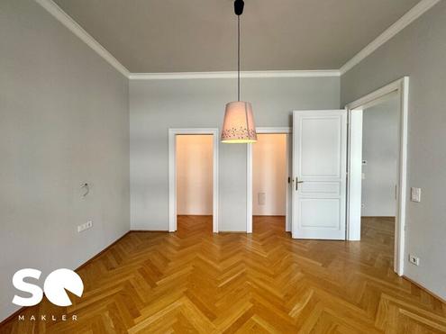 #SQ - N�HE KUTSCHKERMARKT: 3-ZIMMER-ALTBAUWOHNUNG ZU VERKAUFEN
