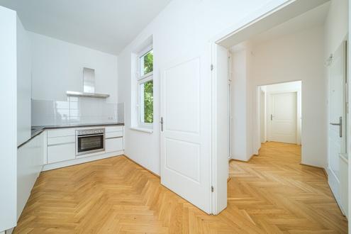 Stillvolle  2-Zimmer Altbauwohnung | ca. 5 Gehminuten zur U3 | Town Town