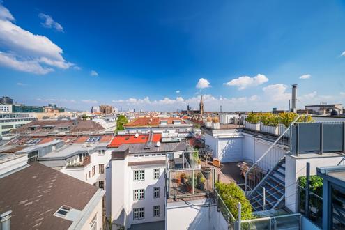 �ber den D�chern von Wien | Design-Dachgeschoss-Maisonette mit traumhaftem Rundum-Blick n�chst Stadtpark, Wien Mitte und Rochusmarkt!
