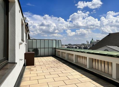 N�HE STAATSOPER- ruhig gelegene 3 Zimmer Wohnung mit 40m� Terrasse!