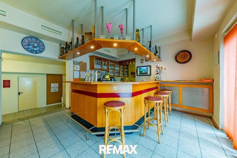 Schank 3701