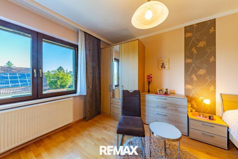 Schlafzimmer1