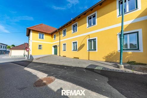4 WOHNUNGEN M�GLICH - GRO�Z�GIGE LIEGENSCHAFT ZUM FERTIGSTELLEN IN NEUDEGG!