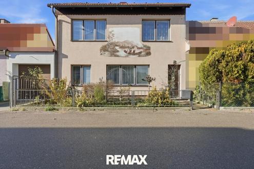 Familienfreundliches Haus mit Nebengebäude und Garage in Zwentendorf!