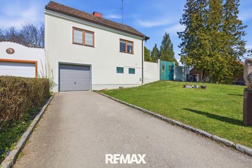 Leben mit Weitblick - unverbaubare Aussicht in perfekter Familienlage!