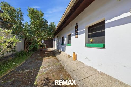 Ein R�ckzugsort im Weinviertel: Bauernhaus mit Innenhof und Garten in Schalladorf!