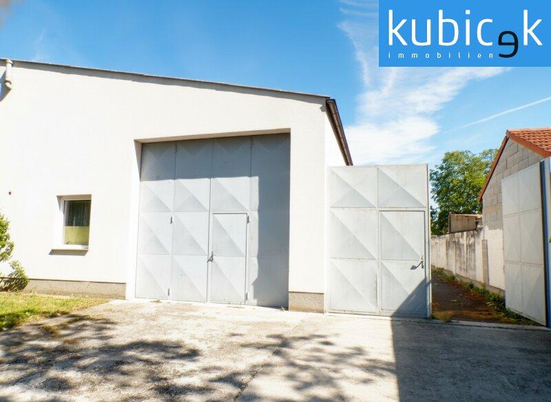 R�ckw�rtige Zufahrt/Tor