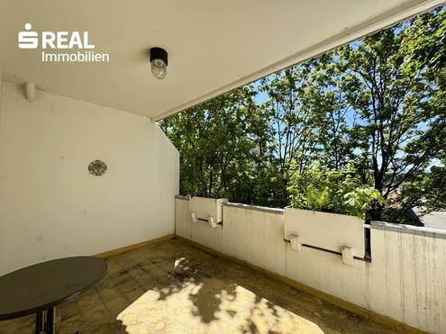 gepflegte Eigentumswohnung mit gro�er S�dloggia