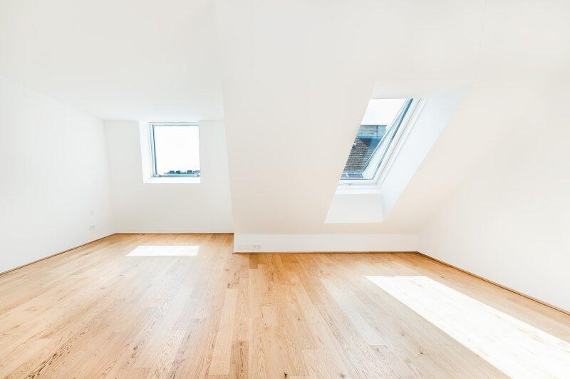 Master Suite mit Schrankraum und Bad en suite