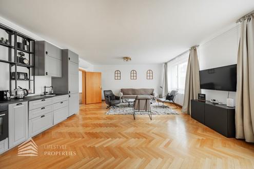Vollsaniertes Haus mit 4 Einheiten und Rohdachboden, N�he Sternwartepark