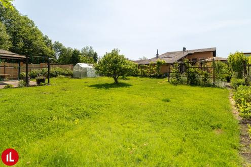 Bungalow mit traumhafter Gr�noase, | 1043m� Grundst�ck | Werkstatt | Wellnessbereich | Wohnen, Entspannen und Genie�en in bester Gr�nruhelage!
