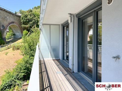 Exklusives Wohnen in moderner Architektur, KFZ-Stellplatz möglich
