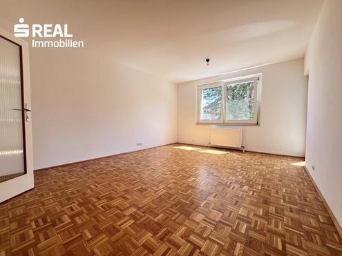 3 Zimmer-Wohnung mit Loggia