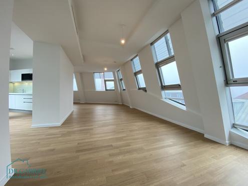 DACHTERRASSENWOHNUNG mit TOLLEM BLICK