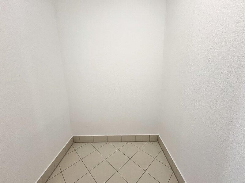 20250327_111203265_iOS