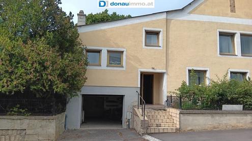 Ferienhaus - 100 m� sanierungsbed�rftig