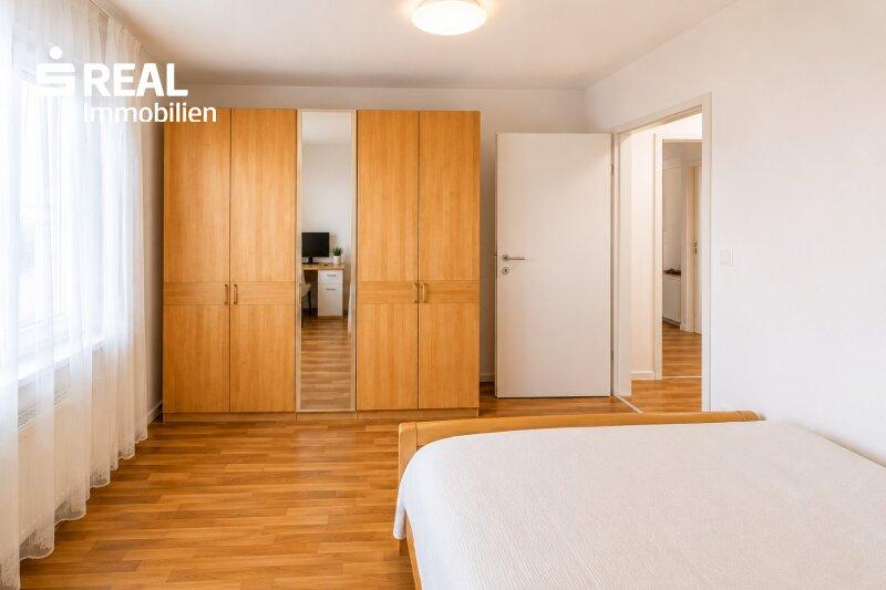 Schlafzimmer Bild 2