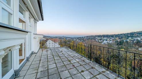 Exklusive Dachgeschosswohnung mit Terrasse und beeindruckendem Fernblick - ca. 211,36m� Wohnfl�che