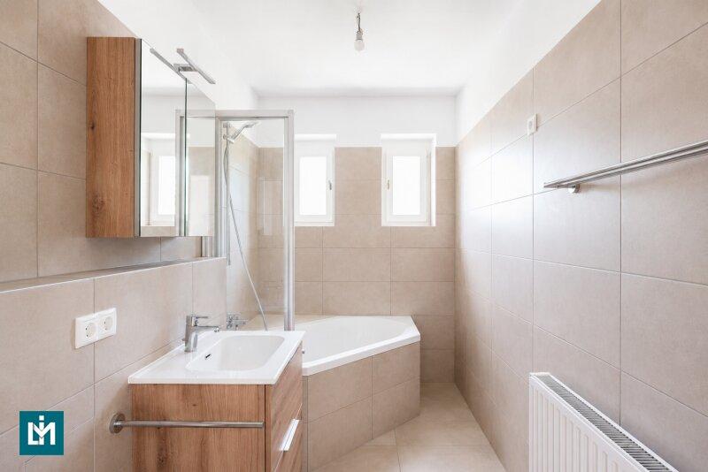 Badezimmer (N)