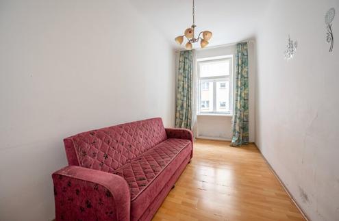 ++NEU++ 1-Zimmer Altbauwohnung, tolles Potenzial! - sanierungsbed�rftig
