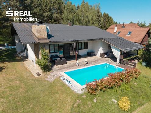 Traumhaus mit schönem Garten und Pool in ruhiger Lage