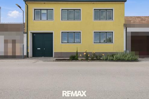 Traditionelles Landhaus im Weinviertel: Viel Platz und Potenzial in Retz-Unternalb!