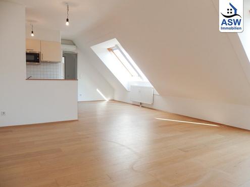 Perfekt aufgeteilte 3-Zimmerwohnung mit Kochnische (aktuell noch Bürowidmung)