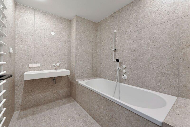 Badezimmer 2
