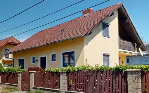 Charmantes Einfamilienhaus mit Garten und Garage in Wien-E�ling - mit Modernisierungspotenzial