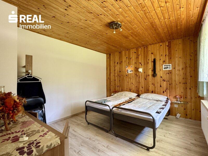 Schlafzimmer EG