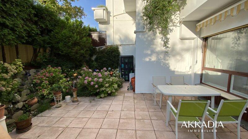Privater Garten / Terrassenbereich
