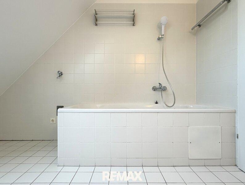 1. Dachgeschoss - Badewanne
