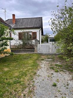 EINFAMILIENHAUS IN RUHELAGE