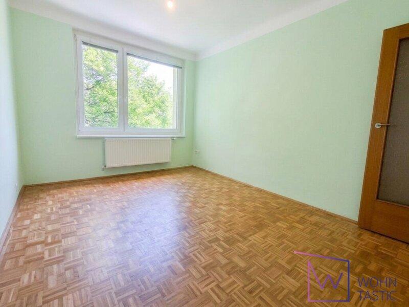 Zimmer 3 mit Blick ins Gr�ne