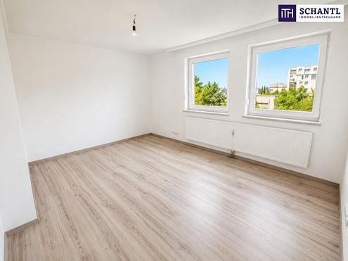 Gro�z�gige 3 bis 4-Zimmer-Wohnung mit Kamin, sonniger Loggia und Stellplatz
